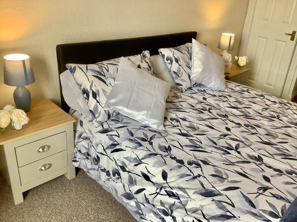 Second Floor Apartment Tenby Town Centre 외부 사진
