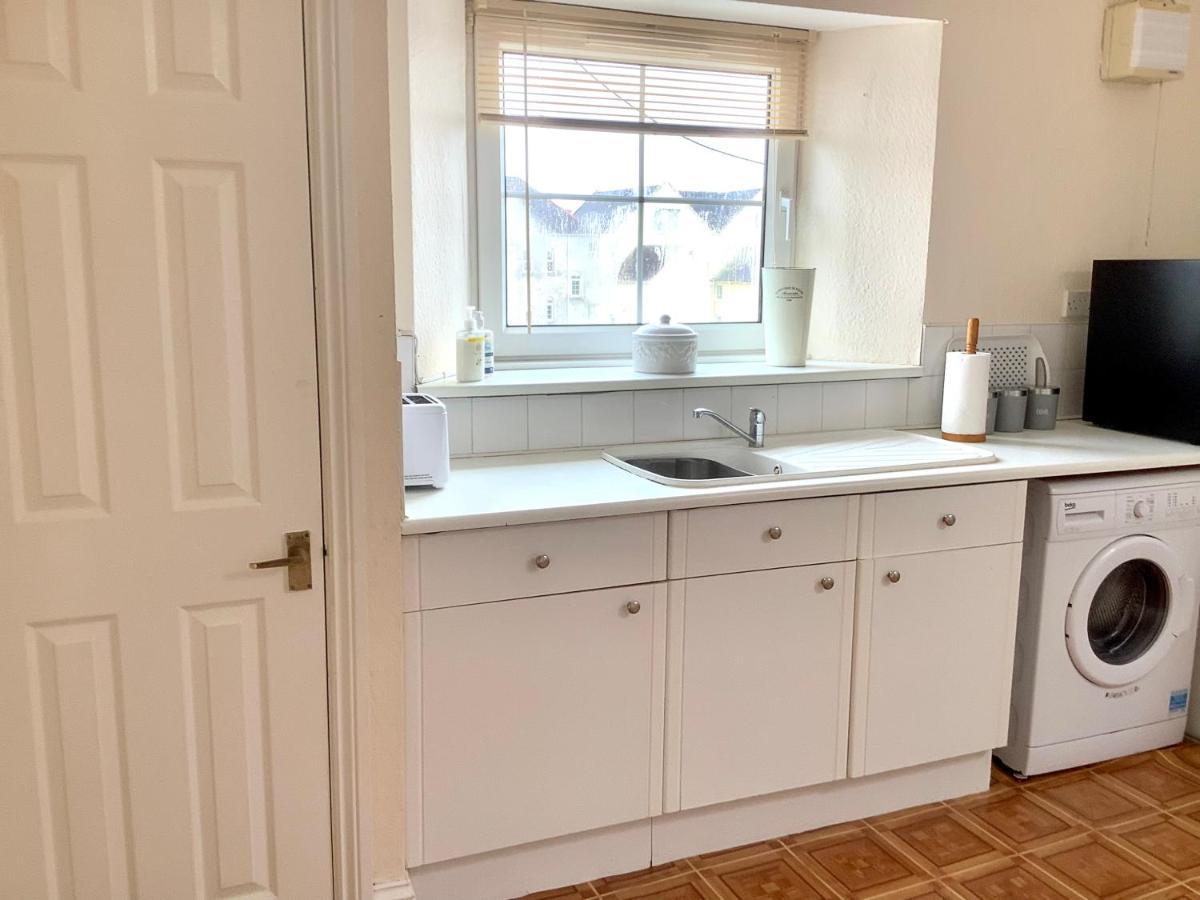 Second Floor Apartment Tenby Town Centre 외부 사진